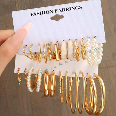 Premium Fashion Earrings Combo Set (1 set 390 & 2 set 750)