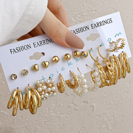 Premium Fashion Earrings Combo Set (1 set 390 & 2 set 700)